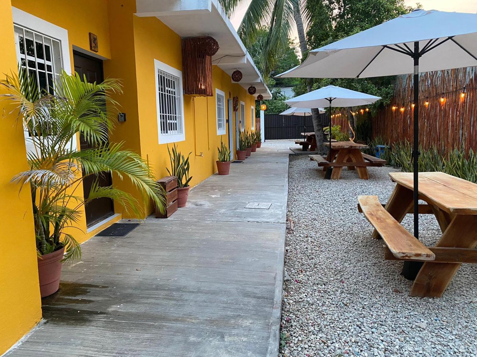 Hotel Apartaments Solecito Bacalar - Free Bikes & Paddle Exterior photo